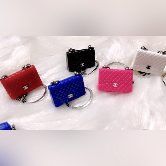 NEW MINI BAG CHARM & KEYCHAIN ( Choose one ) - Picture 7 of 10